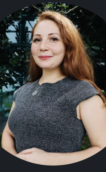Zaina photo.png